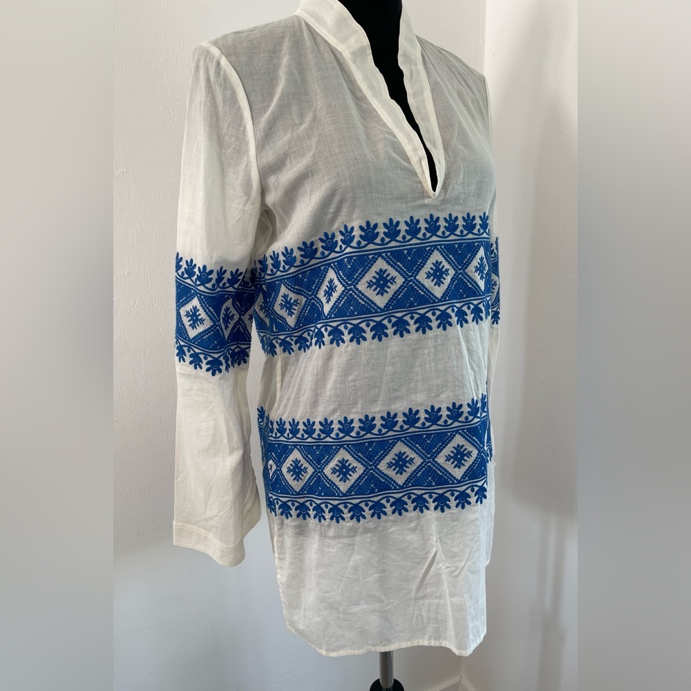 Tory Burch Stephanie Embroidered Tunic Top – Ivory & Blue, Size XS (NWT)